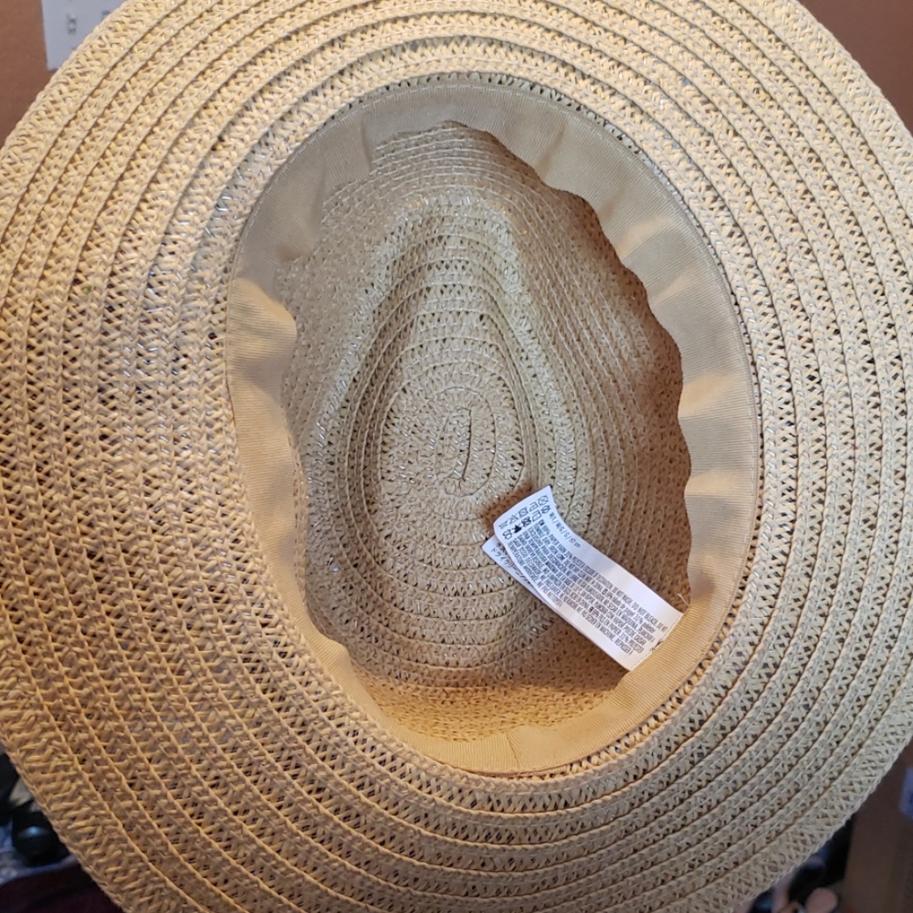 Straw hat - Picture 3 of 3